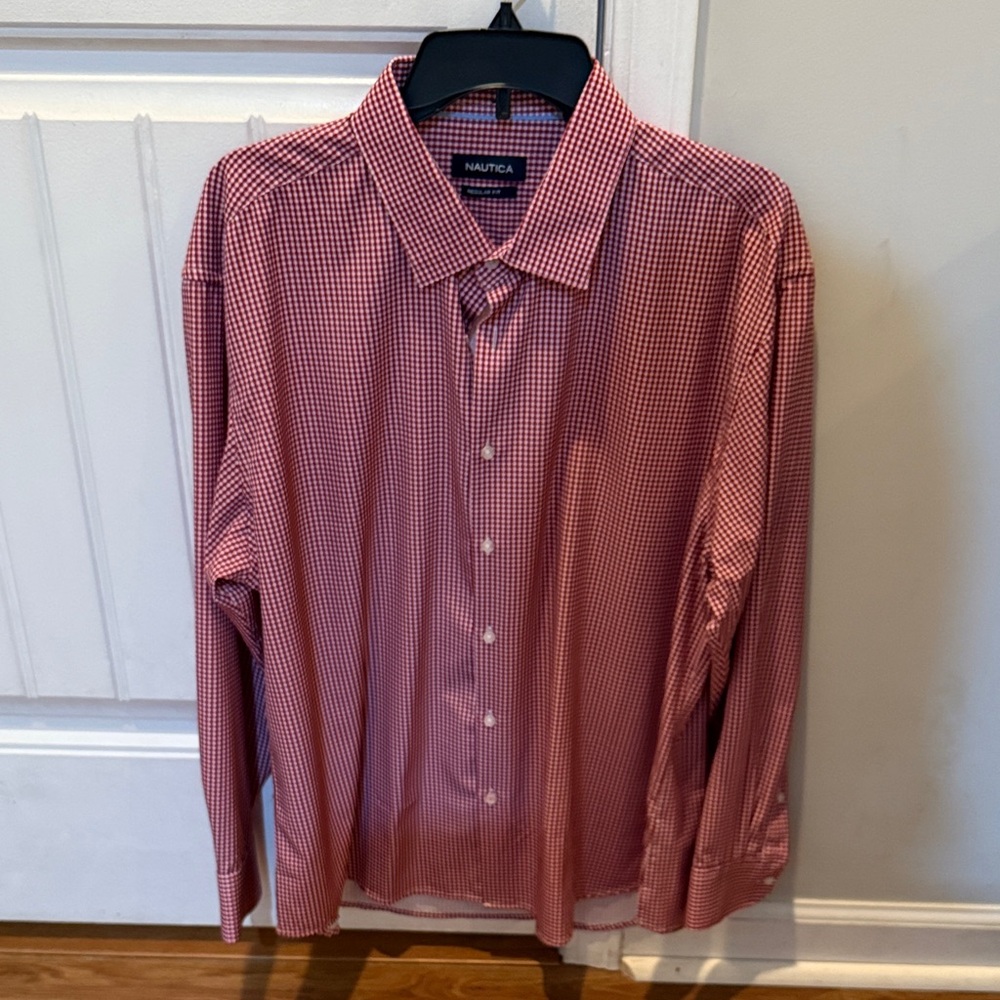 Like new, Nautica Men's Red Gingham Button Down Shirt, Size XL